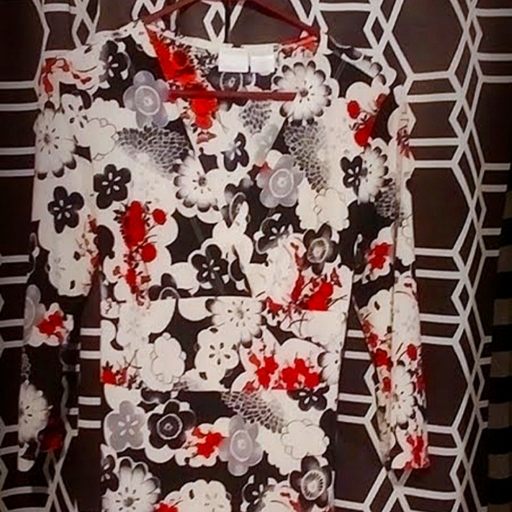 Large exhilaration top